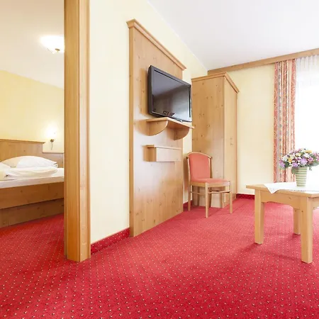 Aparthotel Appartments Reiter Am 3*